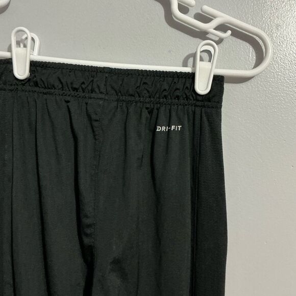 Nike boys Black Dri-FIT Athletic Pants A550 size M - Picture 1 of 7